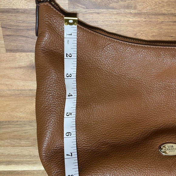 Coach Brown Leather Shoulder Bag - Picture 5 of 12